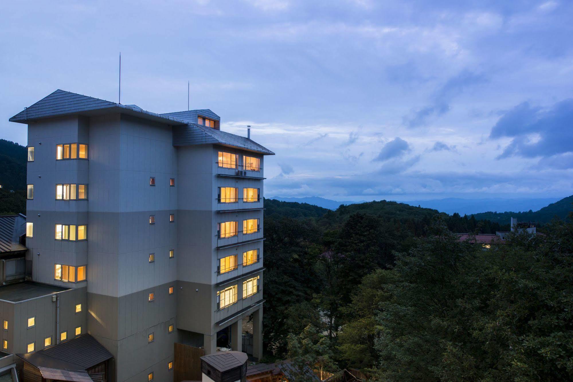 Takamiya Hotel Lucent Yamagata  Exterior foto
